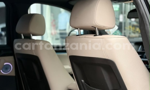 Buy Import BMW X4 Black Car in Dar es Salaam in Dar es Salaam Buy Import BMW X4 Black Car in Dar es Salaam in Dar es Salaam