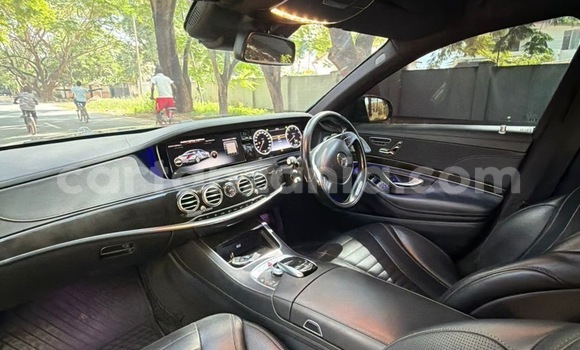 Buy Used Mercedes‒Benz S–Class Black Car in Dar es Salaam in Dar es Salaam Buy Used Mercedes‒Benz S–Class Black Car in Dar es Salaam in Dar es Salaam