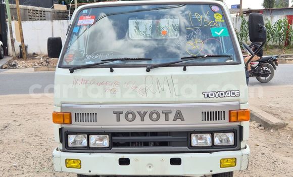 Buy Import Toyota Town Ace White Car in Dar es Salaam in Dar es Salaam Buy Import Toyota Town Ace White Car in Dar es Salaam in Dar es Salaam