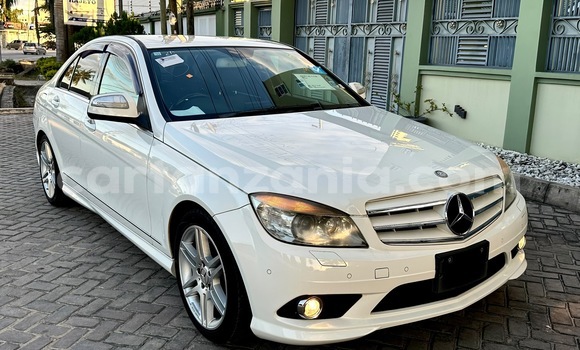 Buy Import Mercedes‒Benz C–Class White Car in Dar es Salaam in Dar es Salaam Buy Import Mercedes‒Benz C–Class White Car in Dar es Salaam in Dar es Salaam