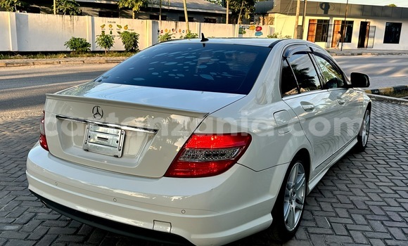 Buy Import Mercedes‒Benz C–Class White Car in Dar es Salaam in Dar es Salaam Buy Import Mercedes‒Benz C–Class White Car in Dar es Salaam in Dar es Salaam