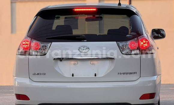 Nunua Imported Toyota Harrier Nyeupe Gari ndani ya Dar es Salaam nchini Dar es Salaam Nunua Imported Toyota Harrier Nyeupe Gari ndani ya Dar es Salaam nchini Dar es Salaam