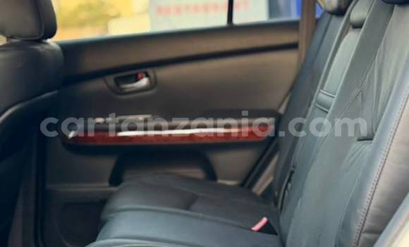 Nunua Imported Toyota Harrier Nyeupe Gari ndani ya Dar es Salaam nchini Dar es Salaam Nunua Imported Toyota Harrier Nyeupe Gari ndani ya Dar es Salaam nchini Dar es Salaam