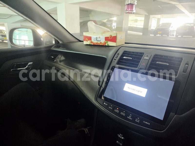 Big with watermark toyota crown dar es salaam dar es salaam 33951