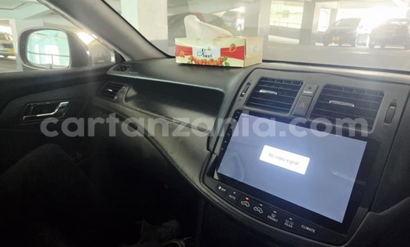 Nunua Ilio tumika Toyota Crown Nyingine Gari ndani ya Dar es Salaam nchini Dar es Salaam Nunua Ilio tumika Toyota Crown Nyingine Gari ndani ya Dar es Salaam nchini Dar es Salaam