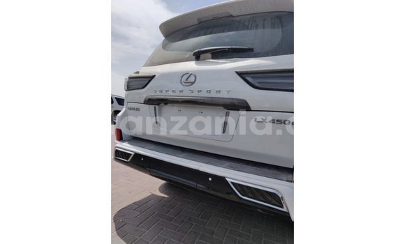 Nunua Imported Lexus LX Nyeupe Gari ndani ya Import - Dubai nchini Arusha Nunua Imported Lexus LX Nyeupe Gari ndani ya Import - Dubai nchini Arusha