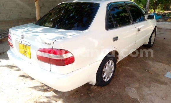 Buy Used Toyota Corolla White Car in Dar es Salaam in Dar es Salaam Buy Used Toyota Corolla White Car in Dar es Salaam in Dar es Salaam