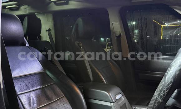Nunua Ilio tumika Land Rover Discovery Nyeusi Gari ndani ya Dar es Salaam nchini Dar es Salaam Nunua Ilio tumika Land Rover Discovery Nyeusi Gari ndani ya Dar es Salaam nchini Dar es Salaam
