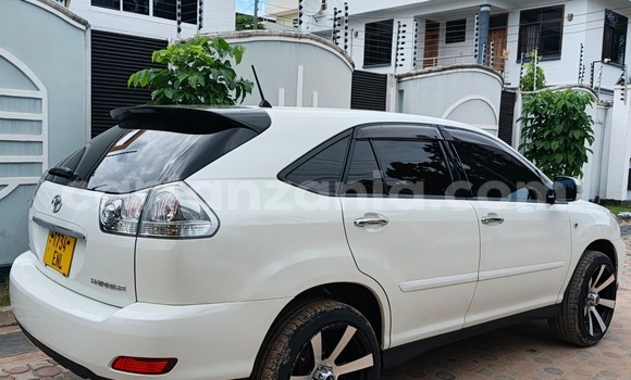 Nunua Ilio tumika Toyota Harrier Nyeupe Gari ndani ya Dar es Salaam nchini Dar es Salaam Nunua Ilio tumika Toyota Harrier Nyeupe Gari ndani ya Dar es Salaam nchini Dar es Salaam