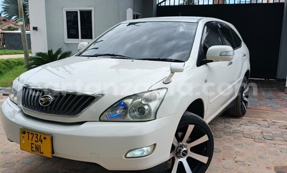 Nunua Ilio tumika Toyota Harrier Nyeupe Gari ndani ya Dar es Salaam nchini Dar es Salaam Nunua Ilio tumika Toyota Harrier Nyeupe Gari ndani ya Dar es Salaam nchini Dar es Salaam