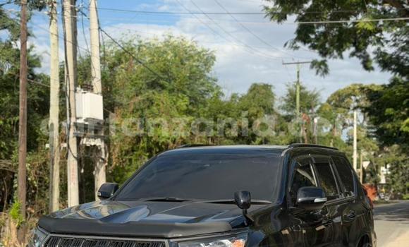 Buy Used Toyota Land Cruiser Prado Black Car in Dar es Salaam in Dar es Salaam Buy Used Toyota Land Cruiser Prado Black Car in Dar es Salaam in Dar es Salaam