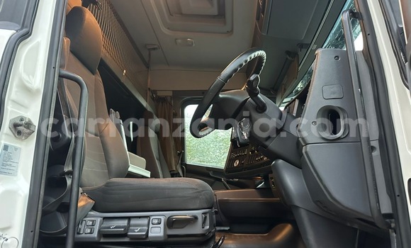 Buy Import Scania R420 Other Truck in Dar es Salaam in Dar es Salaam Buy Import Scania R420 Other Truck in Dar es Salaam in Dar es Salaam
