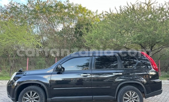 Nunua Ilio tumika Nissan X–Trail Nyeusi Gari ndani ya Dar es Salaam nchini Dar es Salaam Nunua Ilio tumika Nissan X–Trail Nyeusi Gari ndani ya Dar es Salaam nchini Dar es Salaam