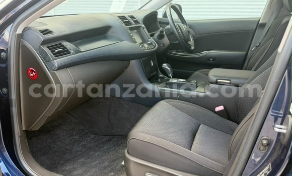Buy Import Toyota Crown Blue Car in Dar es Salaam in Dar es Salaam Buy Import Toyota Crown Blue Car in Dar es Salaam in Dar es Salaam