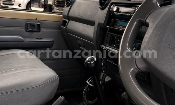 Buy Import Toyota Land Cruiser Other Car in Dar es Salaam in Dar es Salaam Buy Import Toyota Land Cruiser Other Car in Dar es Salaam in Dar es Salaam