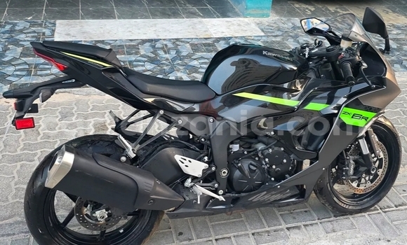 Buy Used Kawasaki ZX-R Beige Bike in Arusha in Arusha