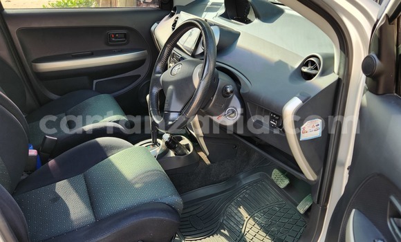 Buy Used Toyota IST Silver Car in Dar es Salaam in Dar es Salaam Buy Used Toyota IST Silver Car in Dar es Salaam in Dar es Salaam