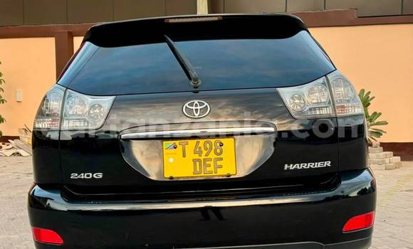 Nunua Ilio tumika Toyota Harrier Nyeusi Gari ndani ya Dar es Salaam nchini Dar es Salaam Nunua Ilio tumika Toyota Harrier Nyeusi Gari ndani ya Dar es Salaam nchini Dar es Salaam