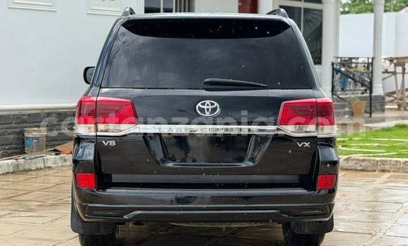 Buy Used Toyota Land Cruiser Black Car in Dar es Salaam in Dar es Salaam Buy Used Toyota Land Cruiser Black Car in Dar es Salaam in Dar es Salaam
