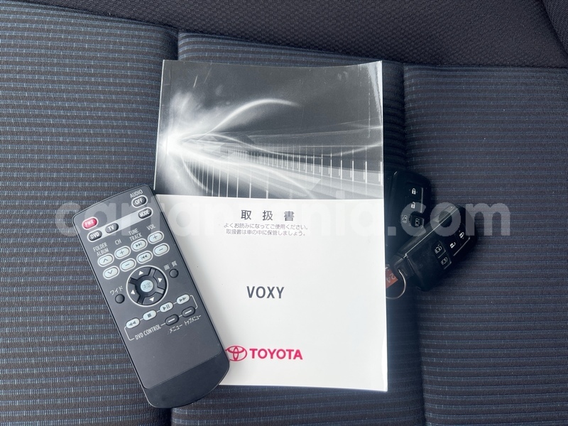 Big with watermark toyota voxy dar es salaam dar es salaam 34013