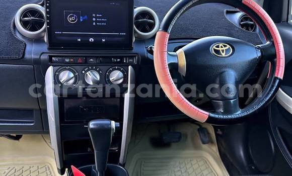 Nunua Ilio tumika Toyota IST Nyeupe Gari ndani ya Dar es Salaam nchini Dar es Salaam Nunua Ilio tumika Toyota IST Nyeupe Gari ndani ya Dar es Salaam nchini Dar es Salaam