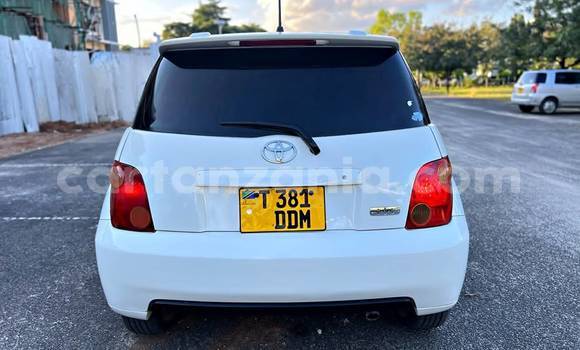 Nunua Ilio tumika Toyota IST Nyeupe Gari ndani ya Dar es Salaam nchini Dar es Salaam Nunua Ilio tumika Toyota IST Nyeupe Gari ndani ya Dar es Salaam nchini Dar es Salaam