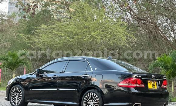 Buy Used Toyota Crown Black Car in Dar es Salaam in Dar es Salaam Buy Used Toyota Crown Black Car in Dar es Salaam in Dar es Salaam