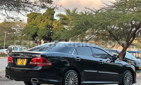 Buy Used Toyota Crown Black Car in Dar es Salaam in Dar es Salaam Buy Used Toyota Crown Black Car in Dar es Salaam in Dar es Salaam