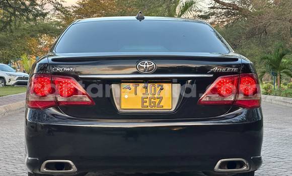 Buy Used Toyota Crown Black Car in Dar es Salaam in Dar es Salaam Buy Used Toyota Crown Black Car in Dar es Salaam in Dar es Salaam