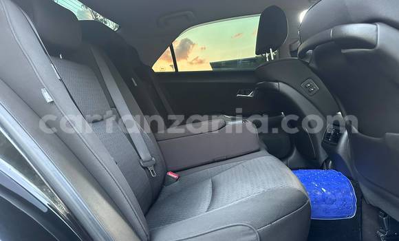 Buy Used Toyota Crown Black Car in Dar es Salaam in Dar es Salaam Buy Used Toyota Crown Black Car in Dar es Salaam in Dar es Salaam