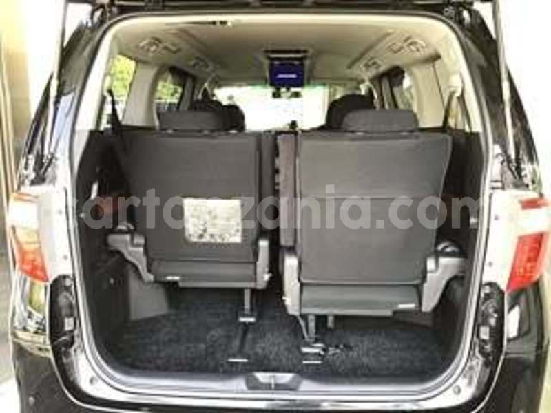 Big with watermark toyota alphard dar es salaam dar es salaam 34025
