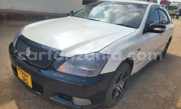 Buy Used Toyota Crown Other Car in Dar es Salaam in Dar es Salaam Buy Used Toyota Crown Other Car in Dar es Salaam in Dar es Salaam