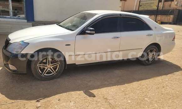 Buy Used Toyota Crown Other Car in Dar es Salaam in Dar es Salaam Buy Used Toyota Crown Other Car in Dar es Salaam in Dar es Salaam