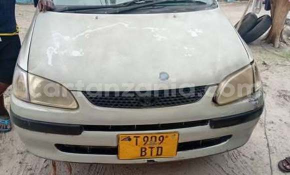 Nunua Ilio tumika Toyota Spade Nyingine Gari ndani ya Dar es Salaam nchini Dar es Salaam Nunua Ilio tumika Toyota Spade Nyingine Gari ndani ya Dar es Salaam nchini Dar es Salaam