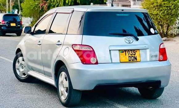 Buy Used Toyota IST Other Car in Dar es Salaam in Dar es Salaam Buy Used Toyota IST Other Car in Dar es Salaam in Dar es Salaam