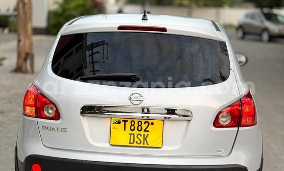 Buy Used Nissan Dualis Silver Car in Dar es Salaam in Dar es Salaam