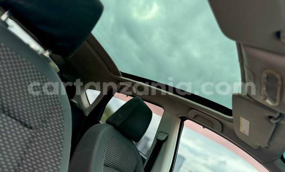 Nunua Ilio tumika Nissan Dualis Fedha Gari ndani ya Dar es Salaam nchini Dar es Salaam Nunua Ilio tumika Nissan Dualis Fedha Gari ndani ya Dar es Salaam nchini Dar es Salaam