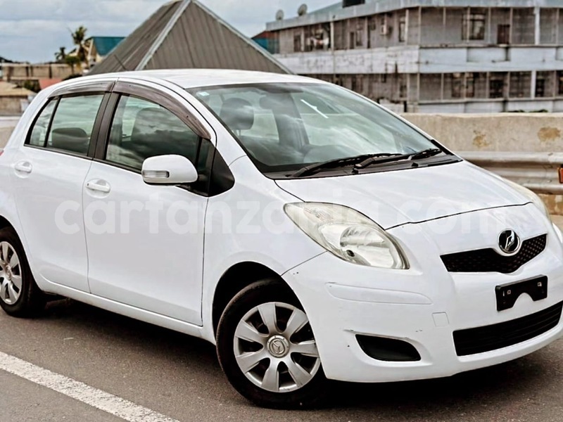 Big with watermark toyota vitz dar es salaam dar es salaam 34052