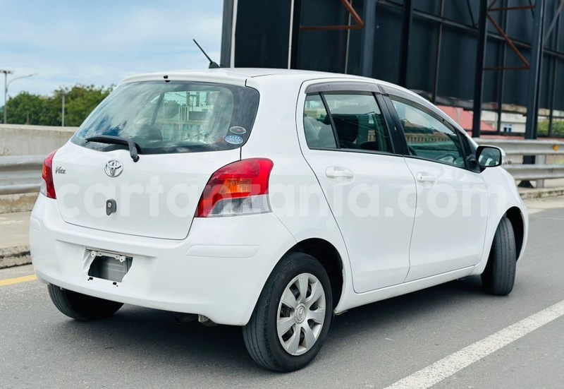 Big with watermark toyota vitz dar es salaam dar es salaam 34052