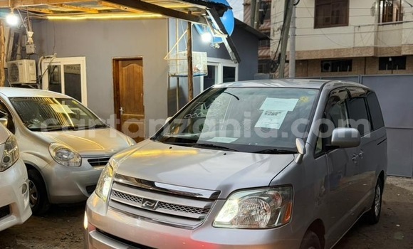 Buy Import Toyota Noah Silver Car in Dar es Salaam in Dar es Salaam Buy Import Toyota Noah Silver Car in Dar es Salaam in Dar es Salaam