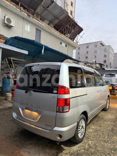 Big with watermark toyota noah dar es salaam dar es salaam 34053
