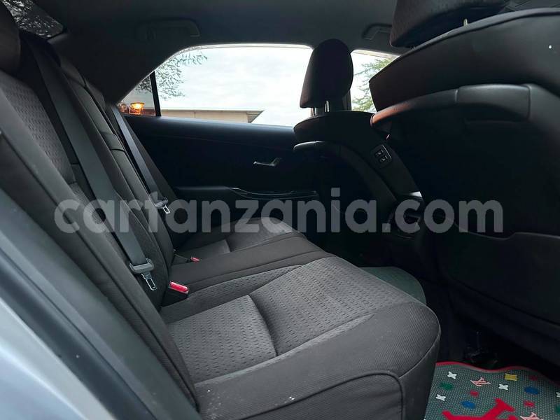 Big with watermark toyota crown dar es salaam dar es salaam 34054