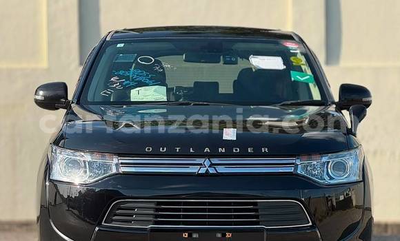 Buy Import Mitsubishi Outlander Black Car in Dar es Salaam in Dar es Salaam