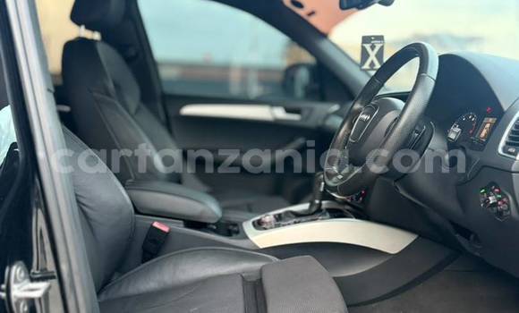 Nunua Ilio tumika Audi Q5 Nyeusi Gari ndani ya Dar es Salaam nchini Dar es Salaam Nunua Ilio tumika Audi Q5 Nyeusi Gari ndani ya Dar es Salaam nchini Dar es Salaam