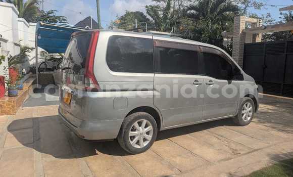 Nunua Ilio tumika Nissan Serena Fedha Gari ndani ya Dar es Salaam nchini Dar es Salaam Nunua Ilio tumika Nissan Serena Fedha Gari ndani ya Dar es Salaam nchini Dar es Salaam