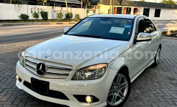 Buy Import Mercedes-Benz C-Classe White Car in Dar es Salaam in Dar es Salaam Buy Import Mercedes-Benz C-Classe White Car in Dar es Salaam in Dar es Salaam