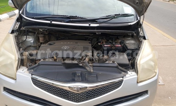 Buy Used Toyota Ractis Silver Car in Dar es Salaam in Dar es Salaam Buy Used Toyota Ractis Silver Car in Dar es Salaam in Dar es Salaam