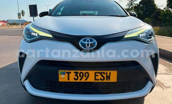 Buy Used Toyota C-HR White Car in Dar es Salaam in Dar es Salaam
