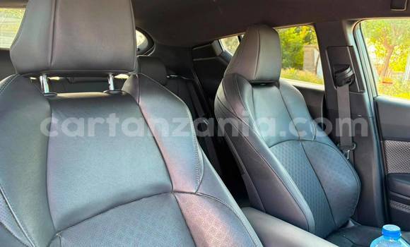 Buy Used Toyota C-HR White Car in Dar es Salaam in Dar es Salaam Buy Used Toyota C-HR White Car in Dar es Salaam in Dar es Salaam