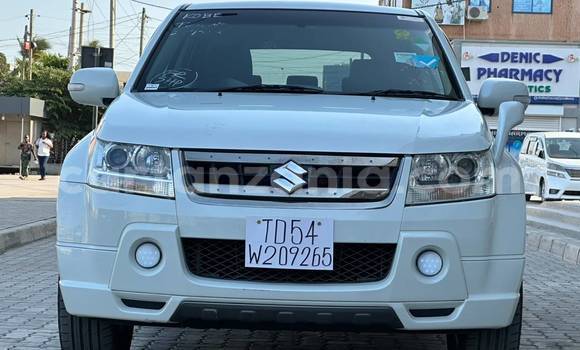 Nunua Imported Suzuki Escudo Nyeupe Gari ndani ya Dar es Salaam nchini Dar es Salaam Nunua Imported Suzuki Escudo Nyeupe Gari ndani ya Dar es Salaam nchini Dar es Salaam